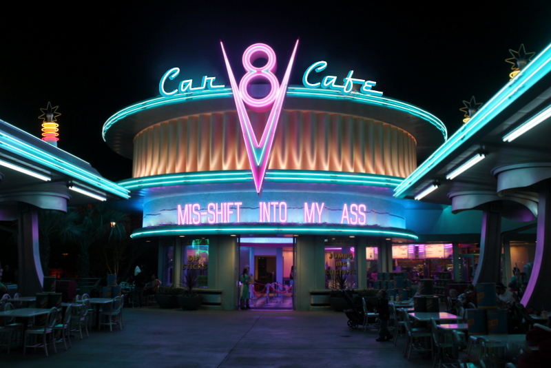 Car Cafe: New Automotive Themed Restaurant Using Cars to Cook – Mis ...